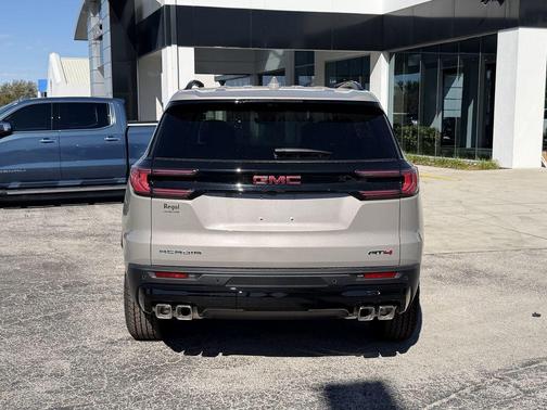 2026 GMC Acadia AT4