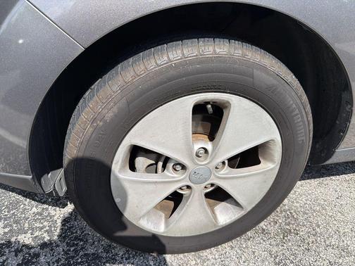 Titanium Gray 2016 Kia Soul Base