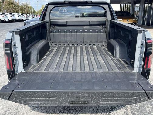 2025 GMC Sierra EV Denali