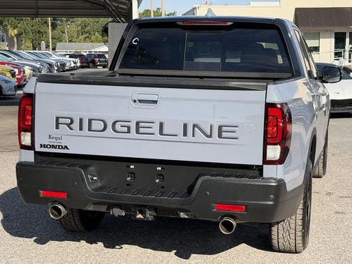 Sonic Gray Pearl 2025 Honda Ridgeline Black Edition
