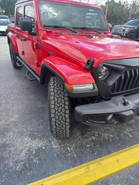 Firecracker Red Clearcoat 2022 Jeep Gladiator Sport