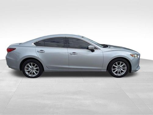 2017 Mazda Mazda6 Sport