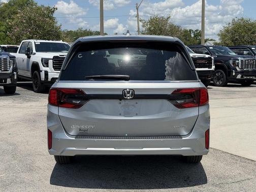 Solar Silver Metallic 2026 Honda Odyssey Touring