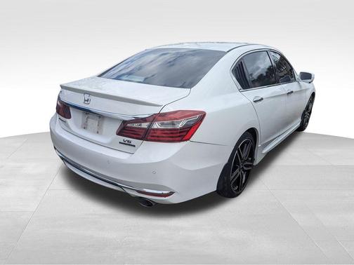 2017 Honda Accord Touring