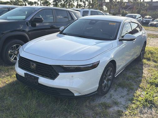 White 2023 Honda Accord Hybrid EX-L