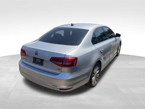 2015 Volkswagen Jetta 2.0L TDI SE w/Connectivity