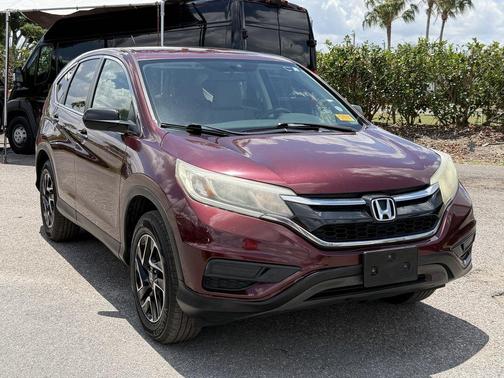 Red 2016 Honda CR-V SE