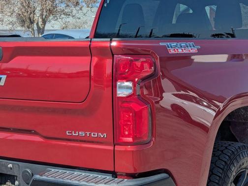 2021 Chevrolet Silverado 1500 Custom Trail Boss