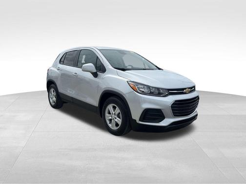 2022 Chevrolet Trax LS