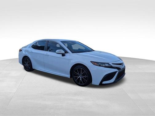 2021 Toyota Camry 