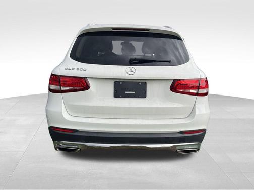 2018 Mercedes-Benz GLC 300 Base