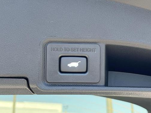 2025 Acura RDX Advance Package