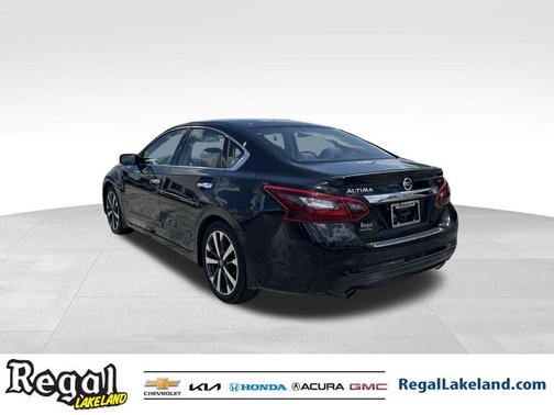 2017 Nissan Altima 2.5 SR