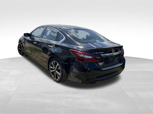 2017 Nissan Altima 2.5 SR