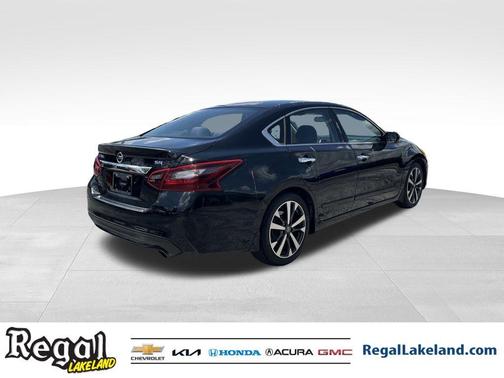2017 Nissan Altima 2.5 SR