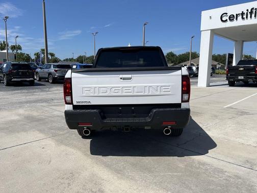 Platinum White Pearl 2026 Honda Ridgeline Black Edition