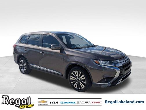 2019 Mitsubishi Outlander SE