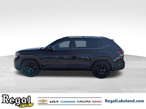 2023 Volkswagen Atlas 2.0T SE w/Technology