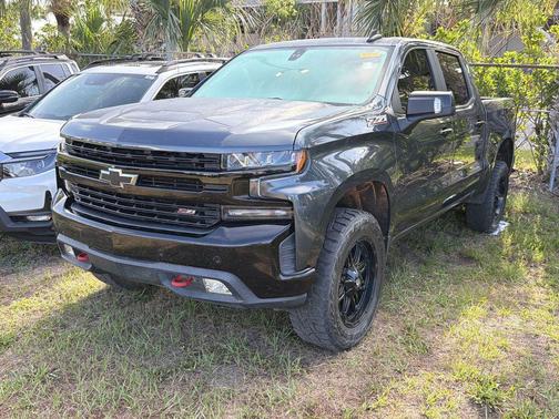 Shadow Gray Metallic 2019 Chevrolet Silverado 1500 LT Trail Boss