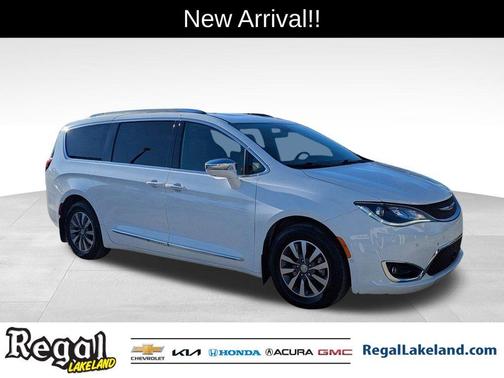 2020 Chrysler Pacifica Hybrid Limited