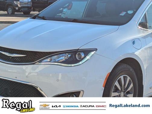 2020 Chrysler Pacifica Hybrid Limited