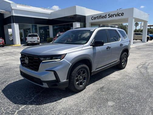 2025 Honda Pilot TrailSport