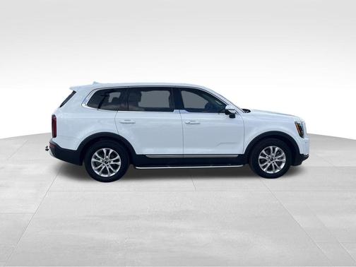2022 Kia Telluride LX