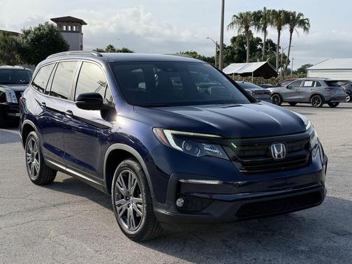 Obsidian Blue Pearl 2022 Honda Pilot Sport