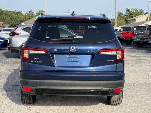 Obsidian Blue Pearl 2022 Honda Pilot Sport