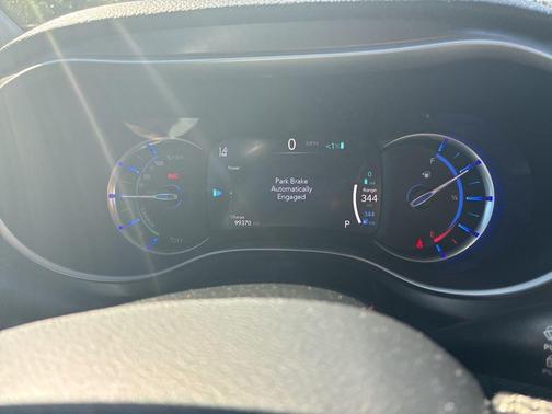 2021 Chrysler Pacifica Hybrid Touring L
