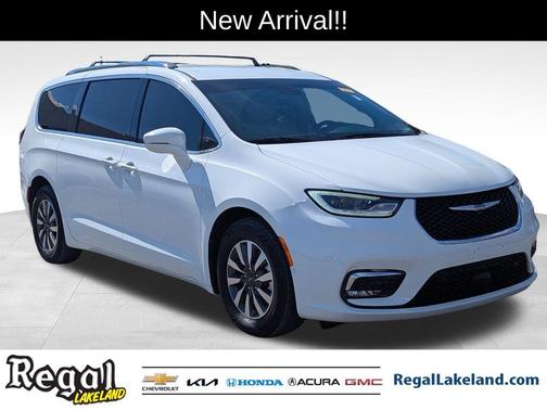 2021 Chrysler Pacifica Hybrid Touring L