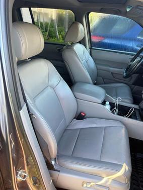 Gray 2014 Honda Pilot EX-L