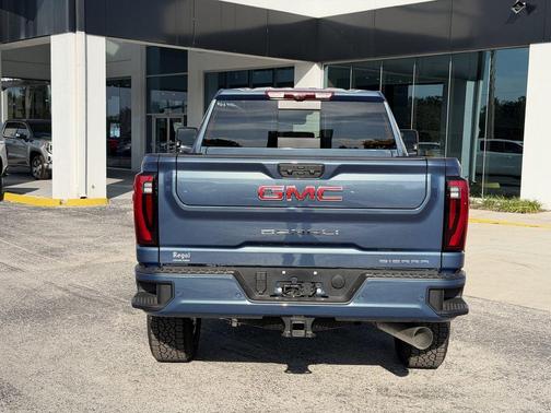 2025 GMC Sierra 2500 Denali