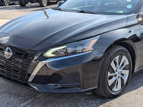 2025 Nissan Altima S