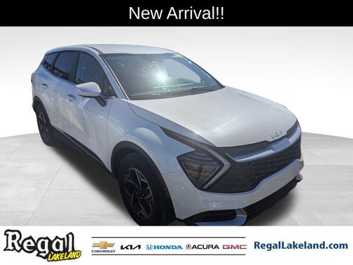 2024 Kia Sportage LX