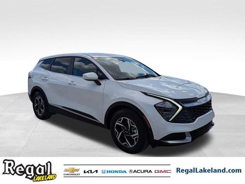 2024 Kia Sportage LX