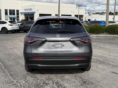 Modern Steel Metallic 2026 Honda HR-V LX