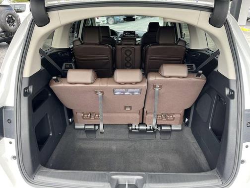 2025 Honda Odyssey Touring