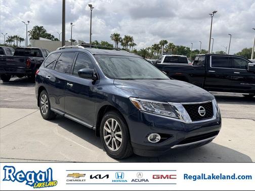 2015 Nissan Pathfinder SV
