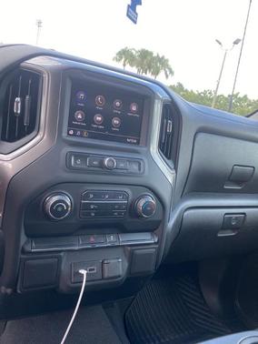 2023 Chevrolet Silverado 2500 Custom