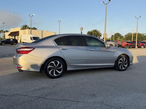 Lunar Silver Metallic 2016 Honda Accord EX-L