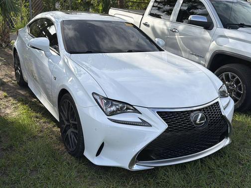 Ultra White 2017 Lexus RC 200t Base