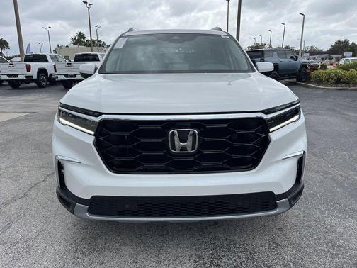 2025 Honda Pilot Touring+