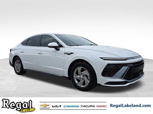 2025 Hyundai SONATA SE