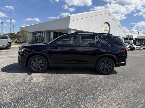 Crystal Black Pearl 2026 Honda Pilot Sport