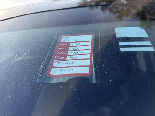 Everlasting Silver 2023 Kia Sorento X-Line S