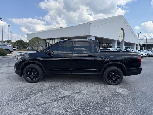 Crystal Black Pearl 2026 Honda Ridgeline Black Edition