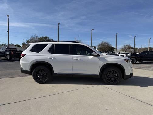 2025 Honda Pilot Touring+