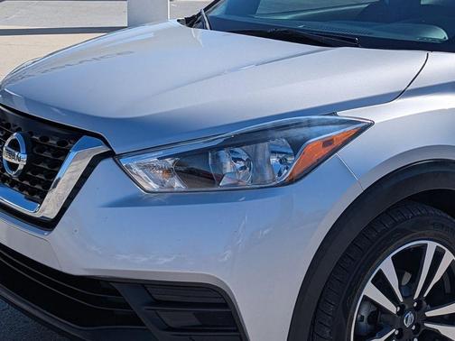 2019 Nissan Kicks SV