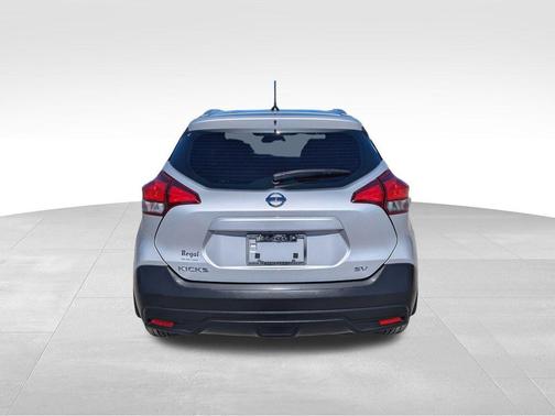 2019 Nissan Kicks SV